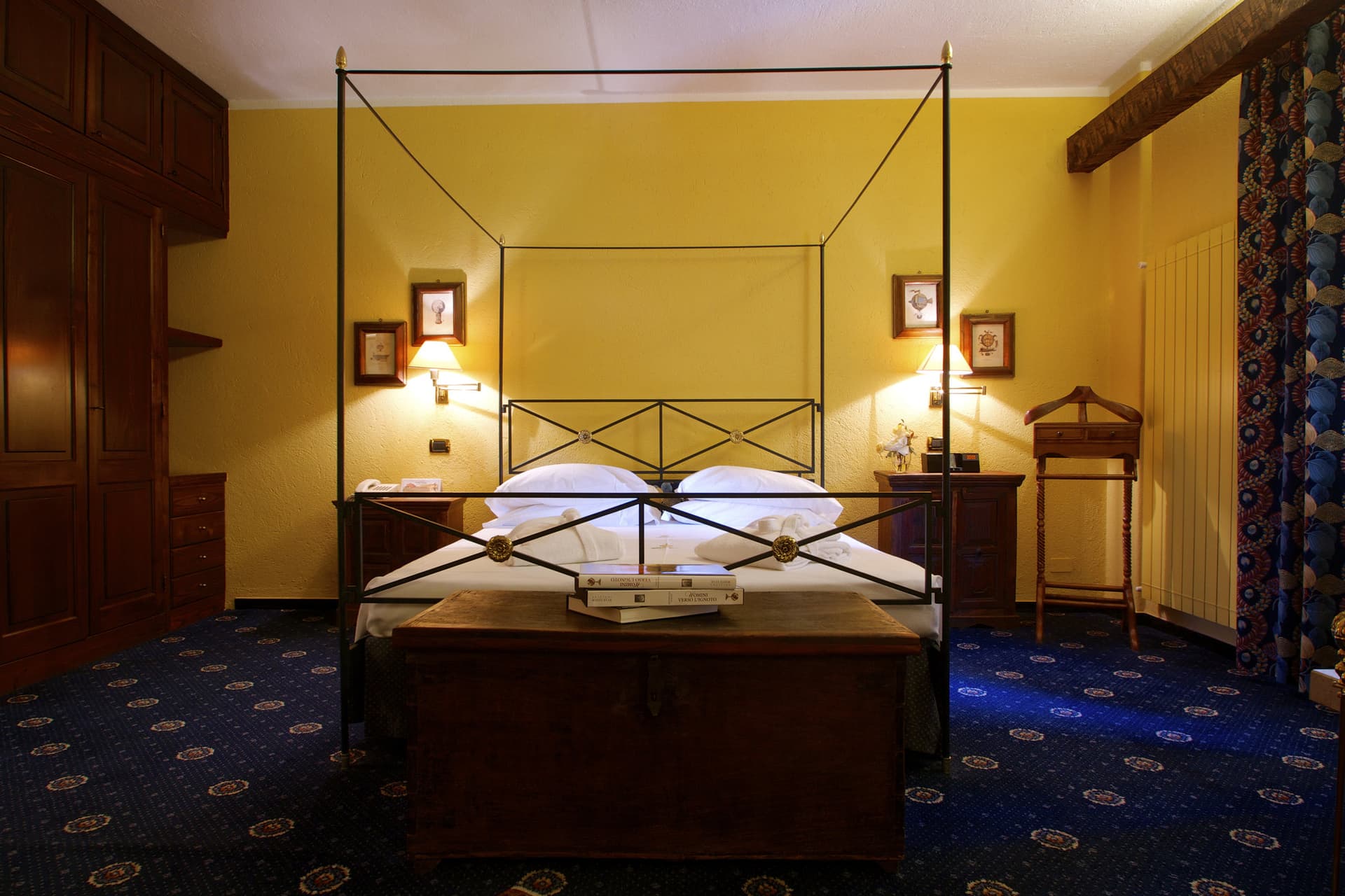 Covered patio with ocean view