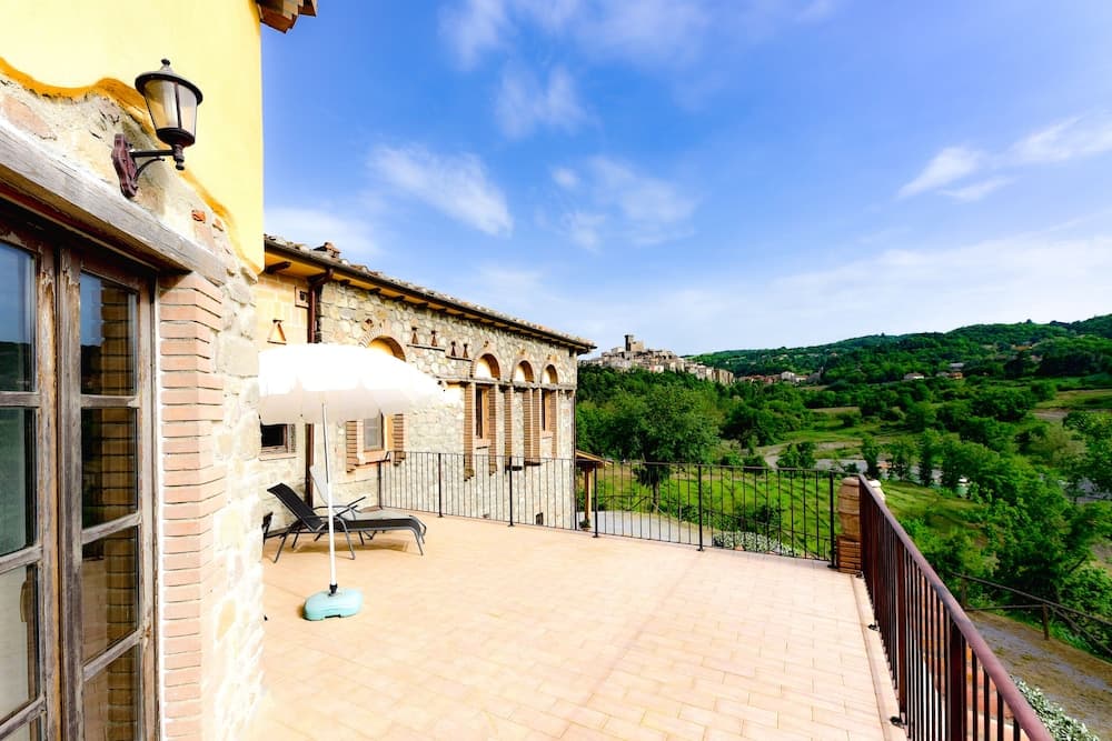 Agriturismo Bio Castello delle Fornaci - Summer Jacuzzi