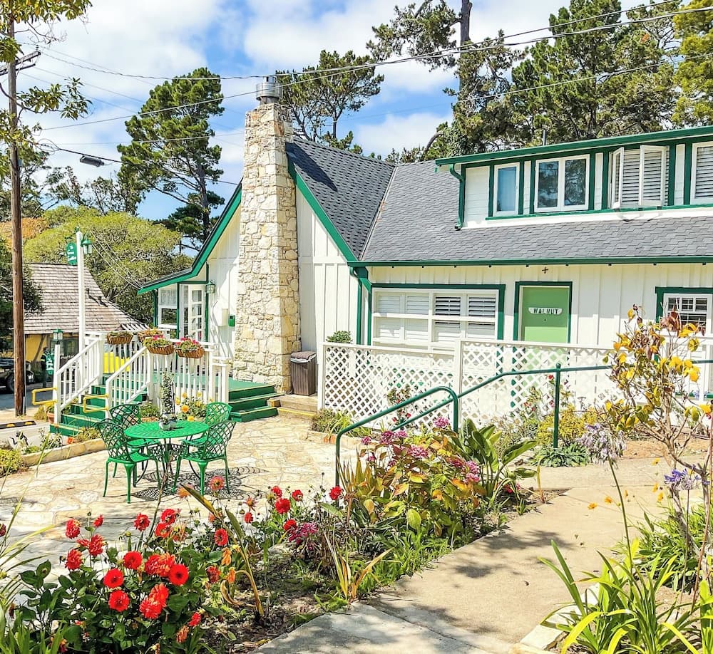 Carmel Green Lantern Inn