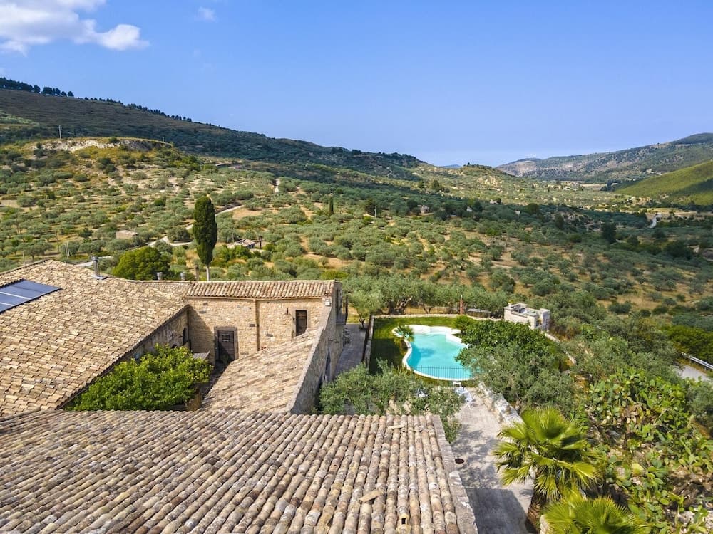 Masseria Fortificata Lo Zafferaneto