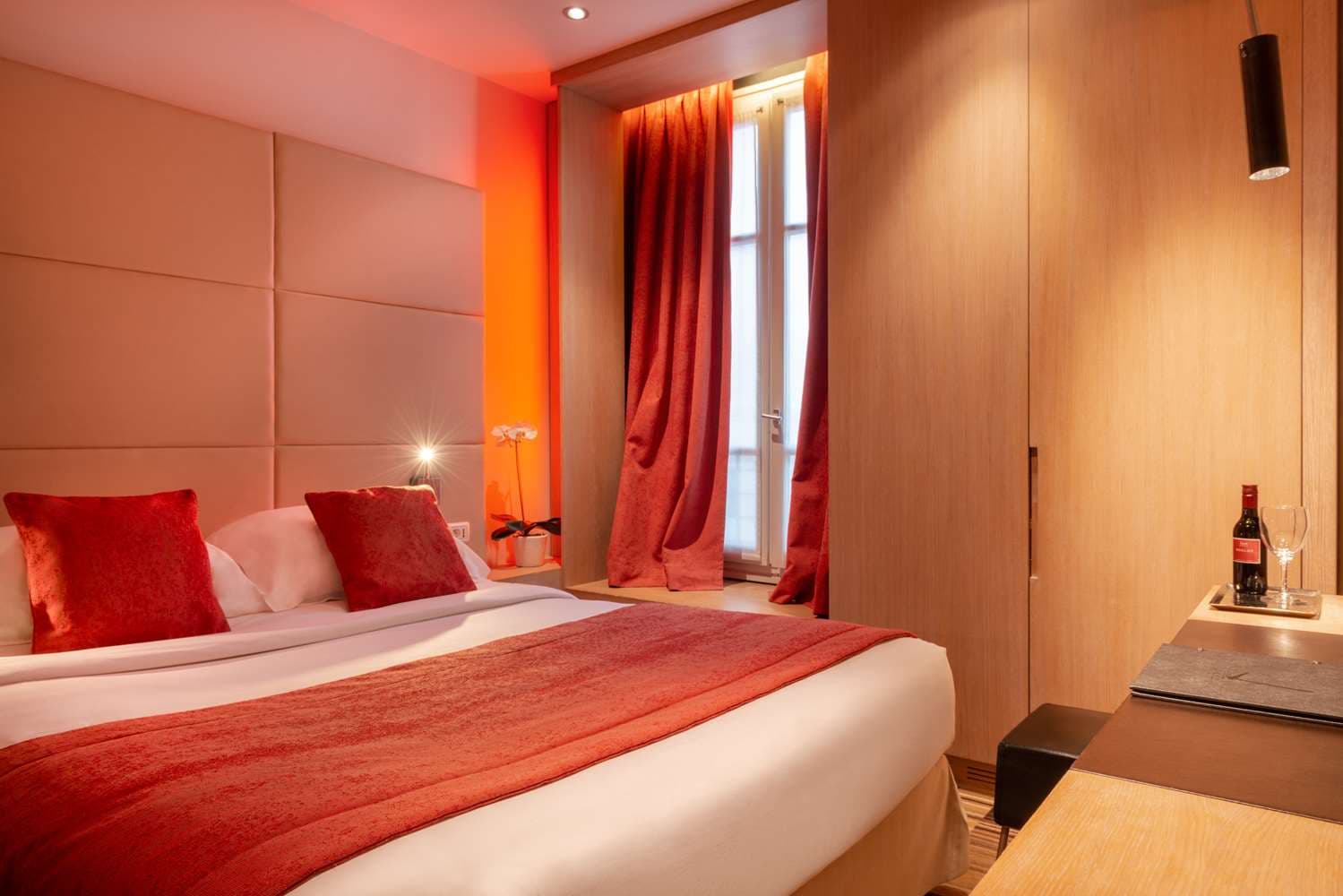 Golden Tulip Opera De Noailles