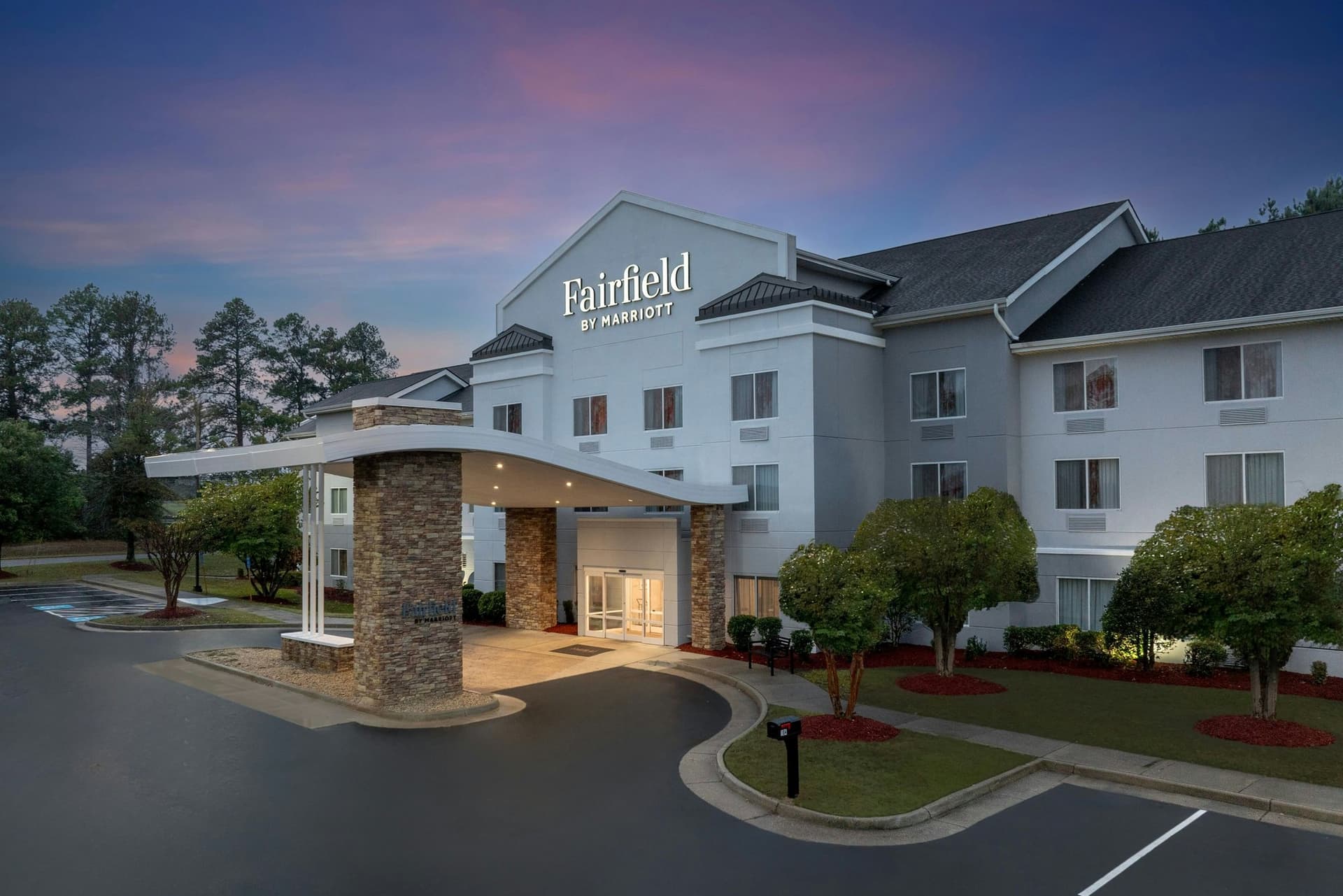 Fairfield Inn And Suites By Marriott Emporia I-95
