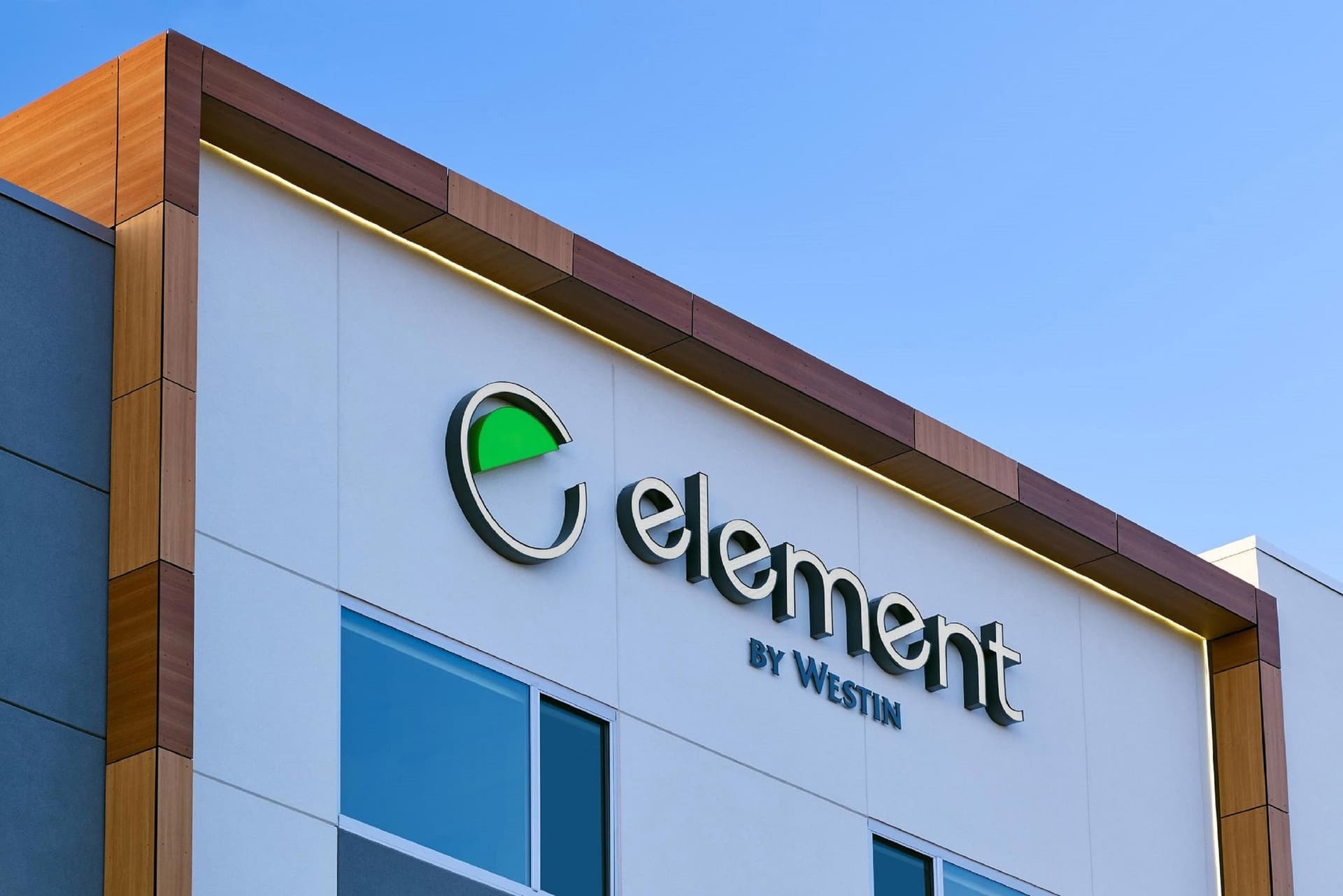 Element By Marriott Hampton Peninsula Town Center