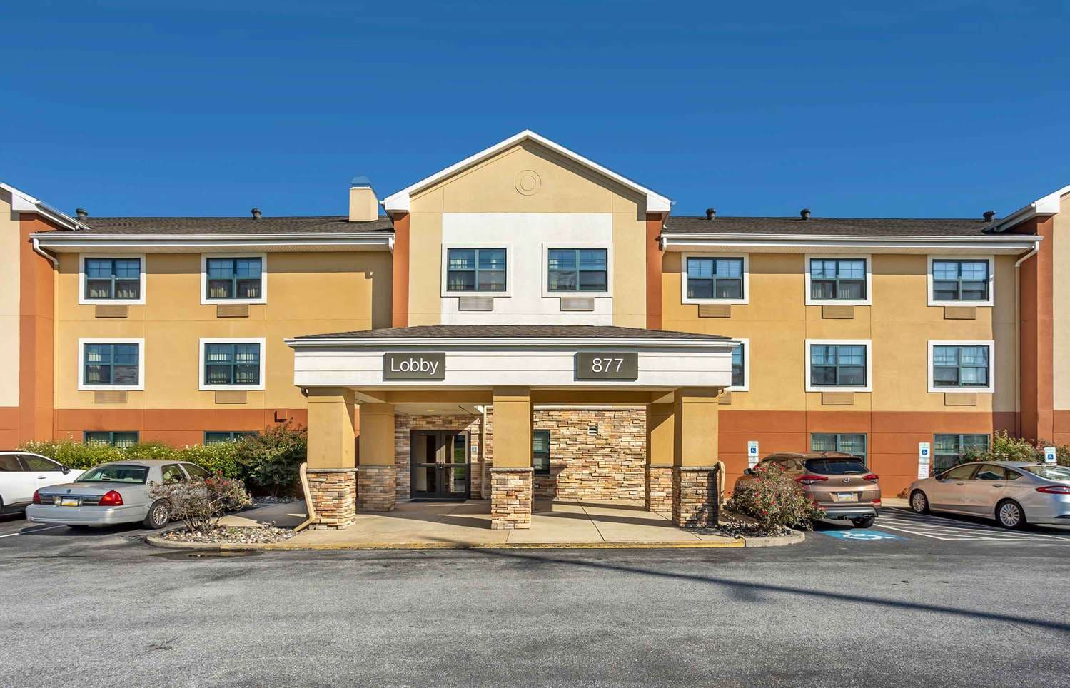 Suburban Studios Exton - Philadelphia Great Valley