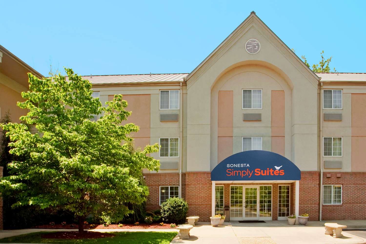 Sonesta Simply Hampton