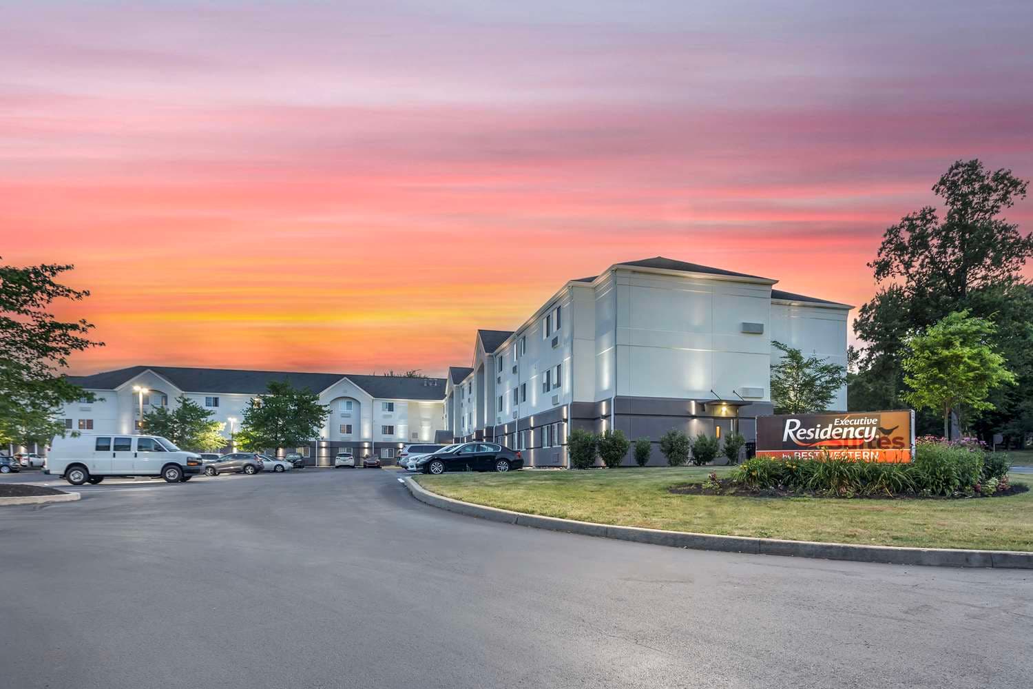 Executive Residency By Best Western Philadelphia-willowgrove