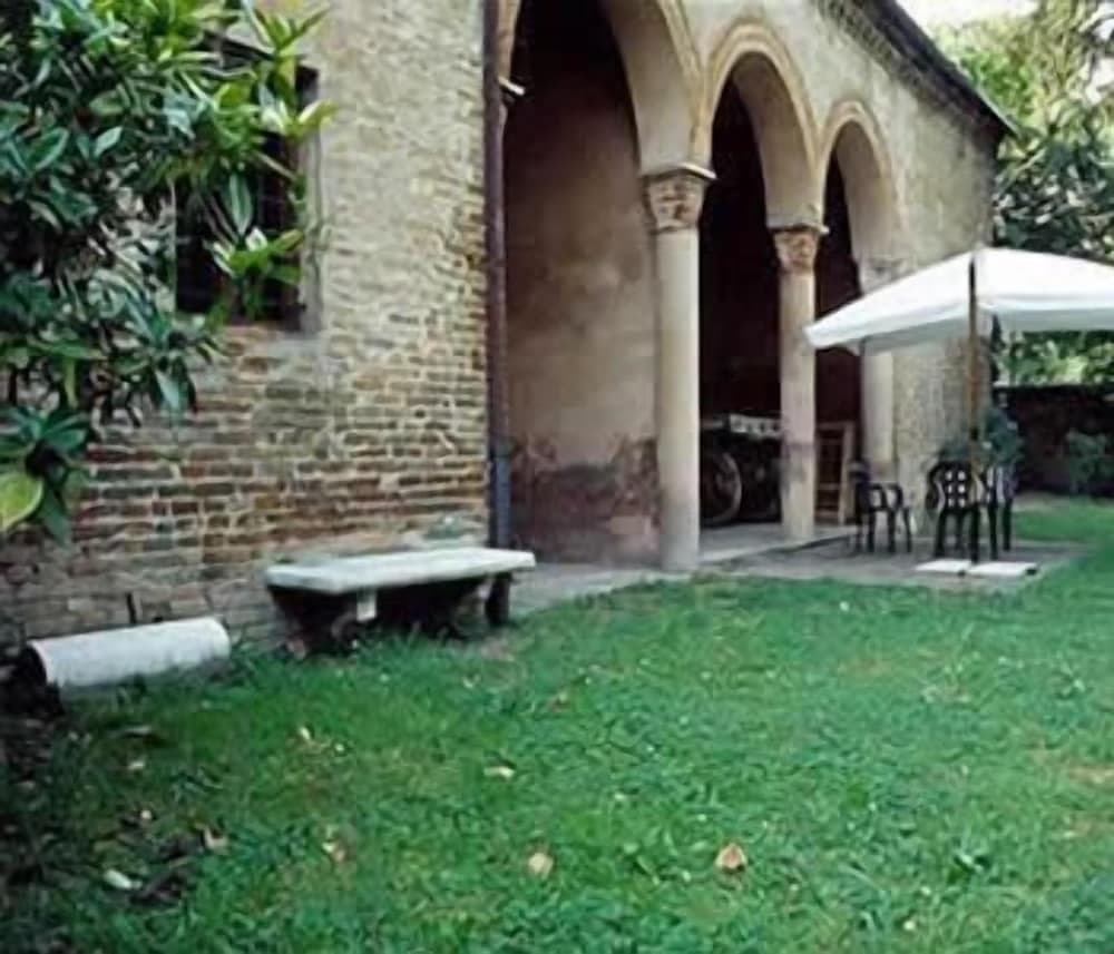 Covered patio with ocean view