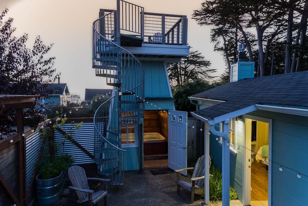 Covered patio with ocean view