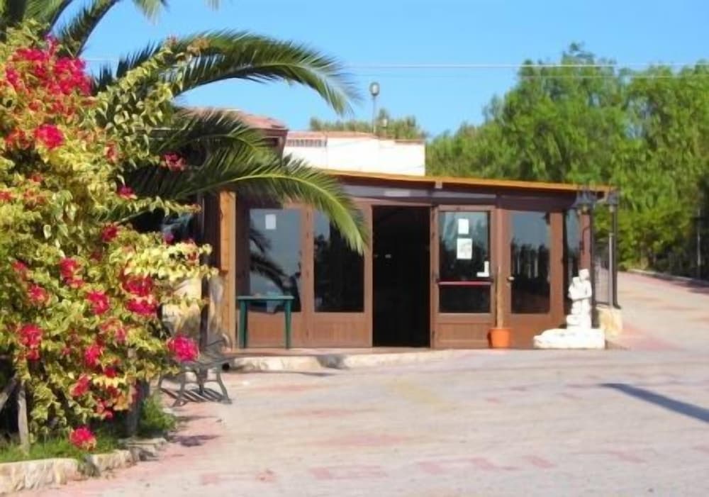 Covered patio with ocean view
