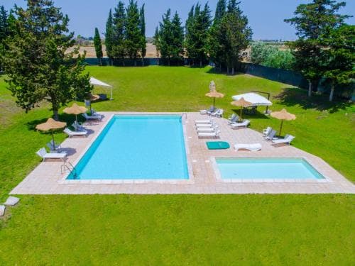 Covered patio with ocean view