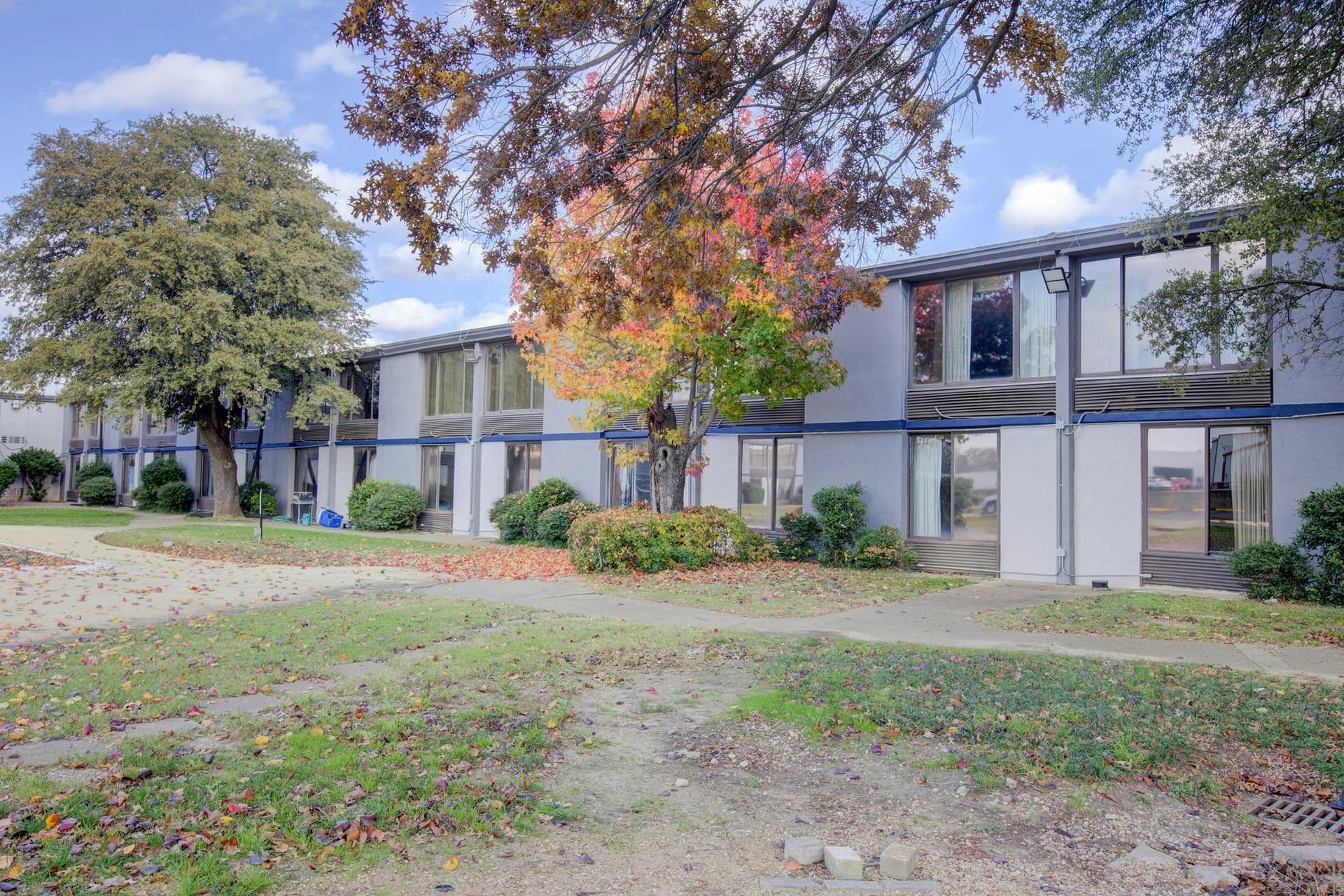 Covered patio with ocean view