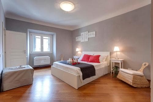 Espresso Apartment by Mamo Florence