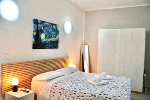 The Green Gate - Airport Guest House