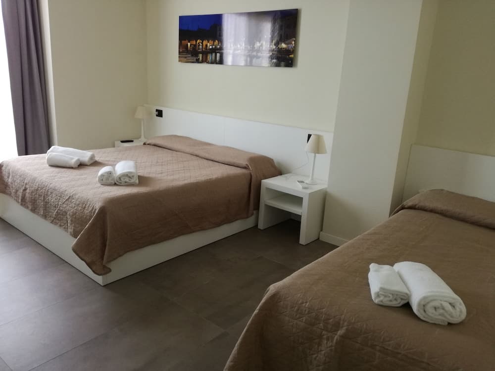 Garda Rooms