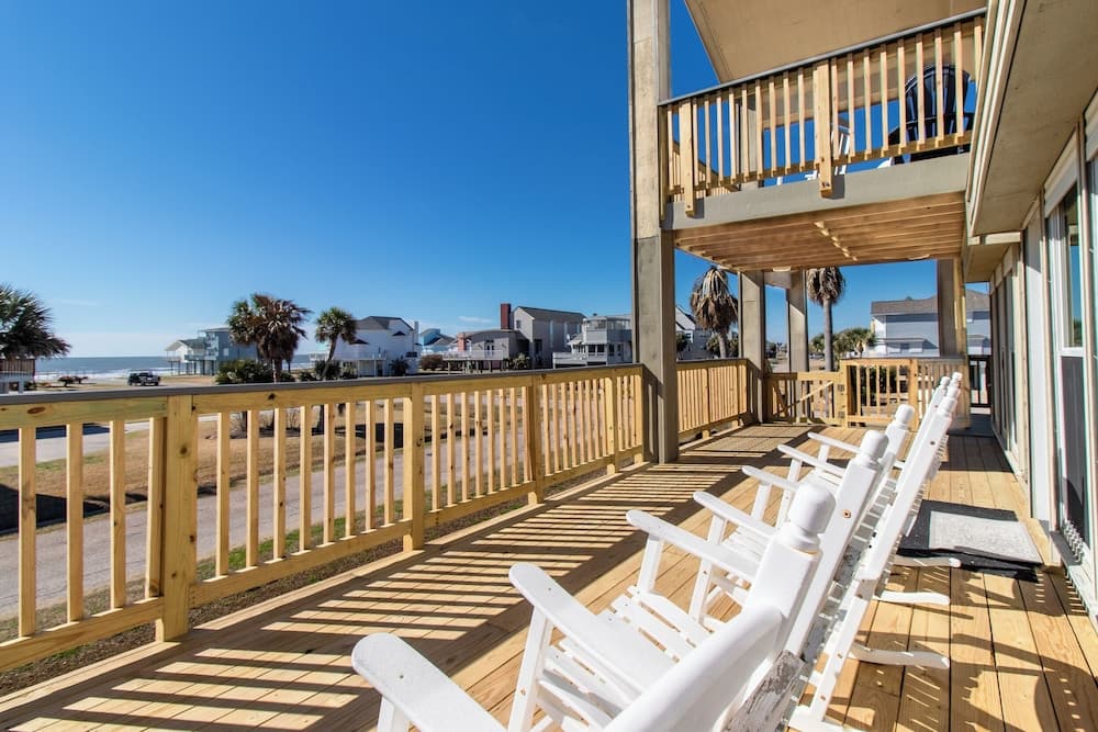 All Decked Out by Ryson Vacation Rentals