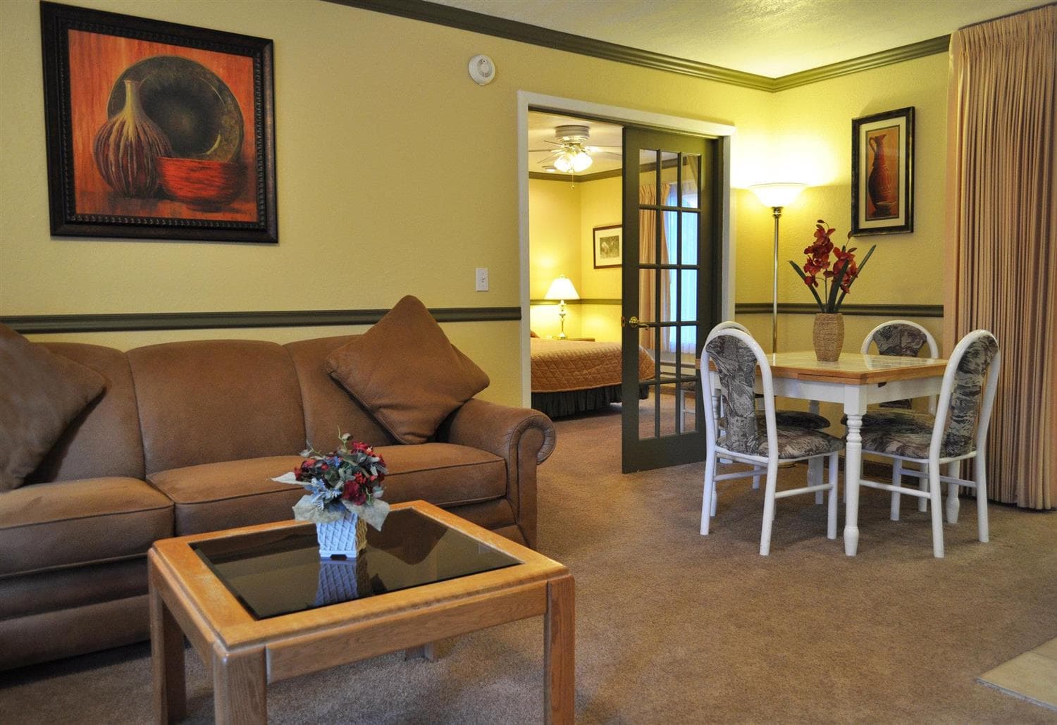 Americana Village Suites