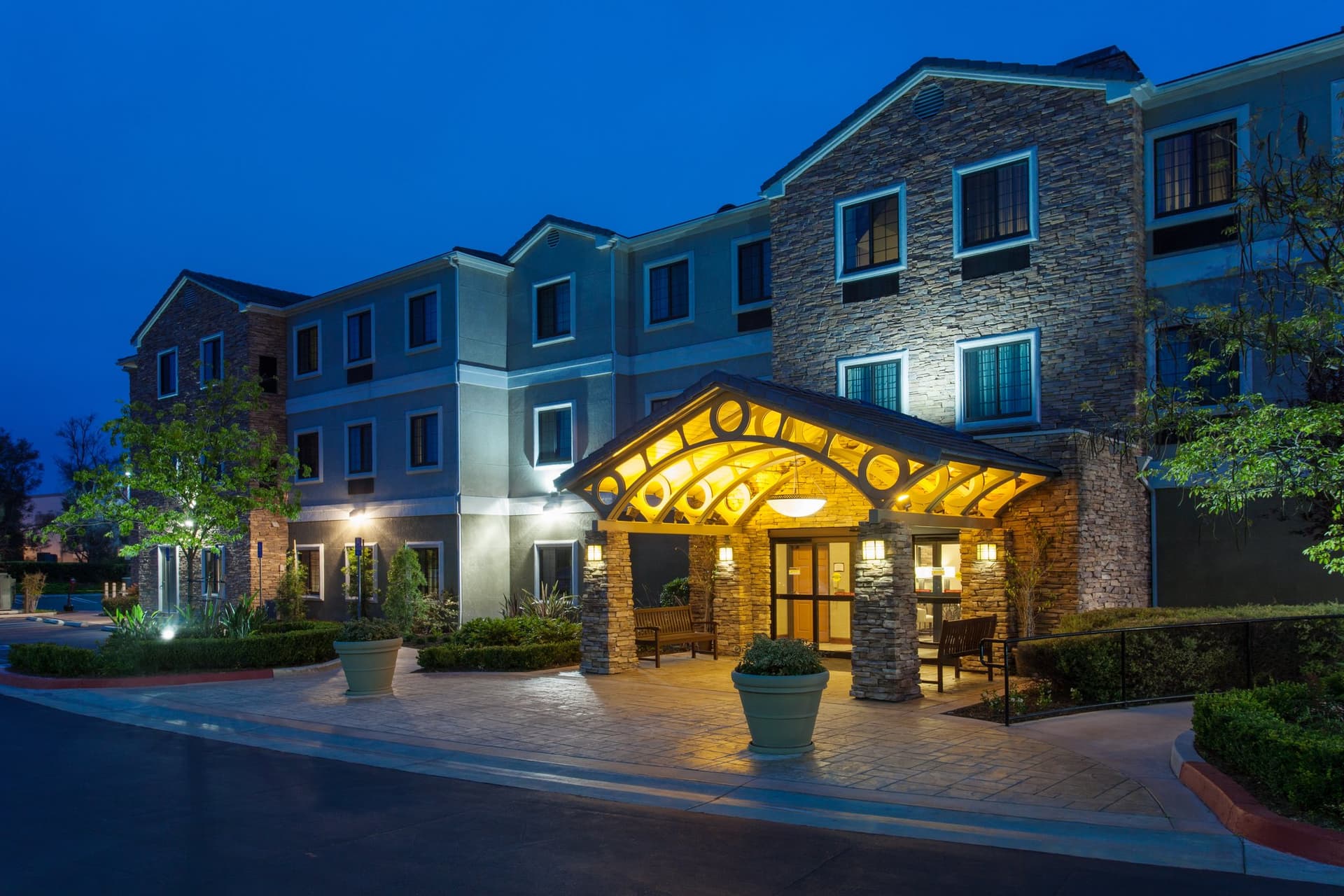 Staybridge Suites Lake Forest