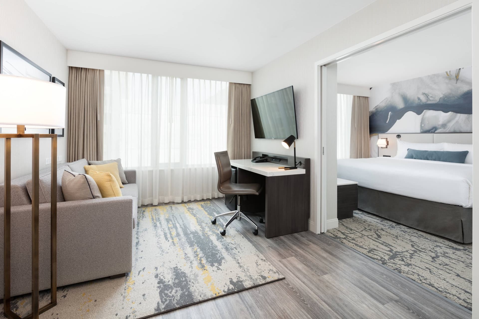 Delta Hotels By Marriott Vancouver Downtown Suites