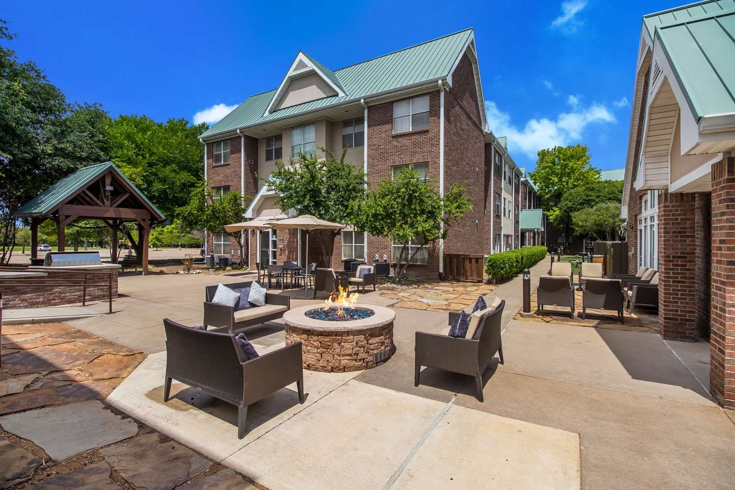 Ses Suites Dallas Richardson