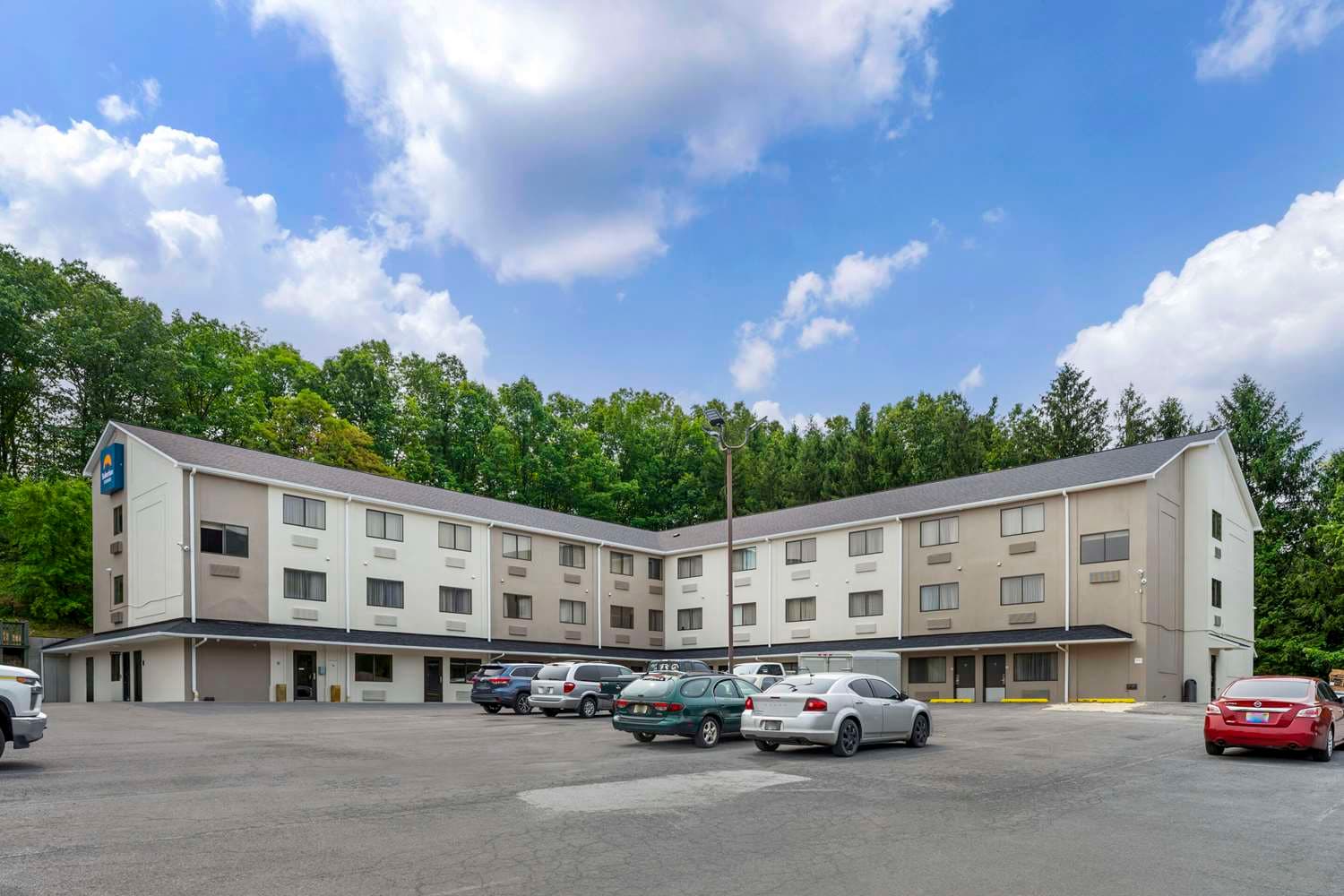 Suburban Studios Lavale - Cumberland