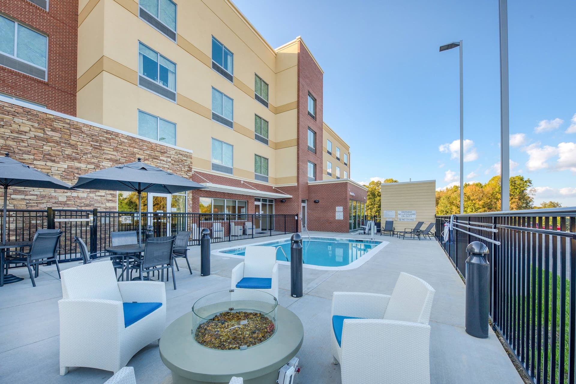 Fairfield By Marriott Inn And Suites Charlotte Belmont