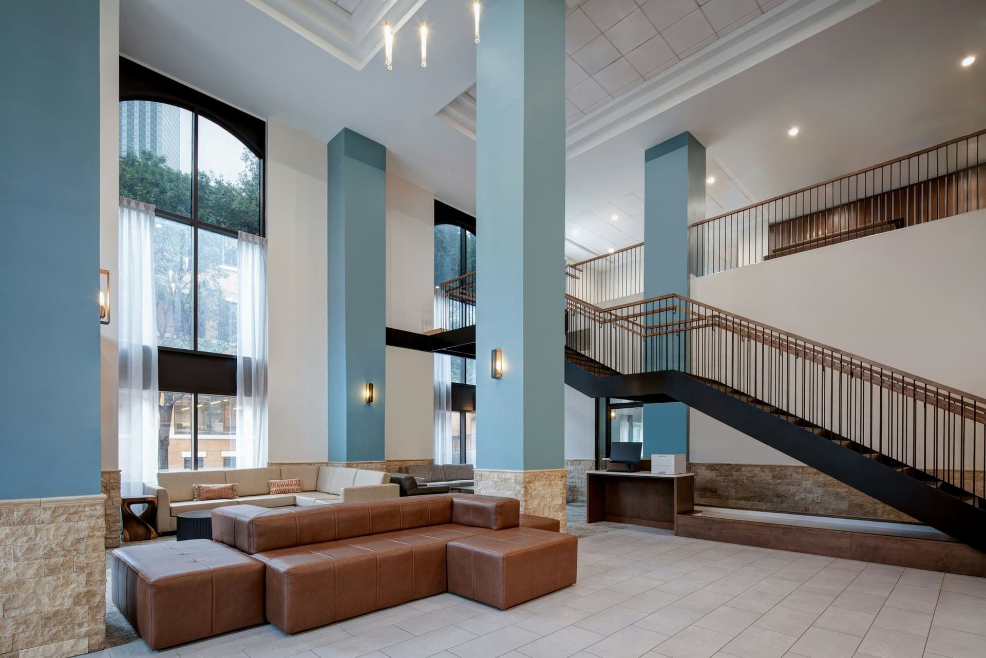 Springhill Suites By Marriott Dallas Downtown-west End