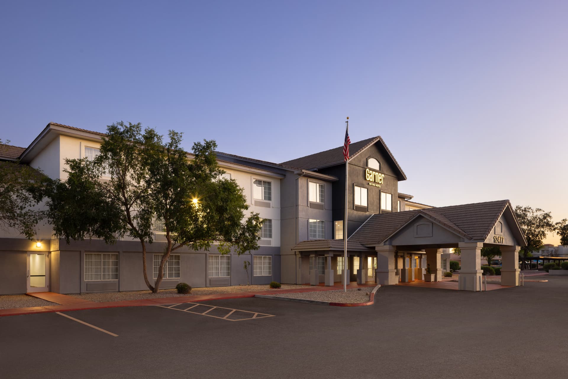 Garner Hotel Phoenix Surprise