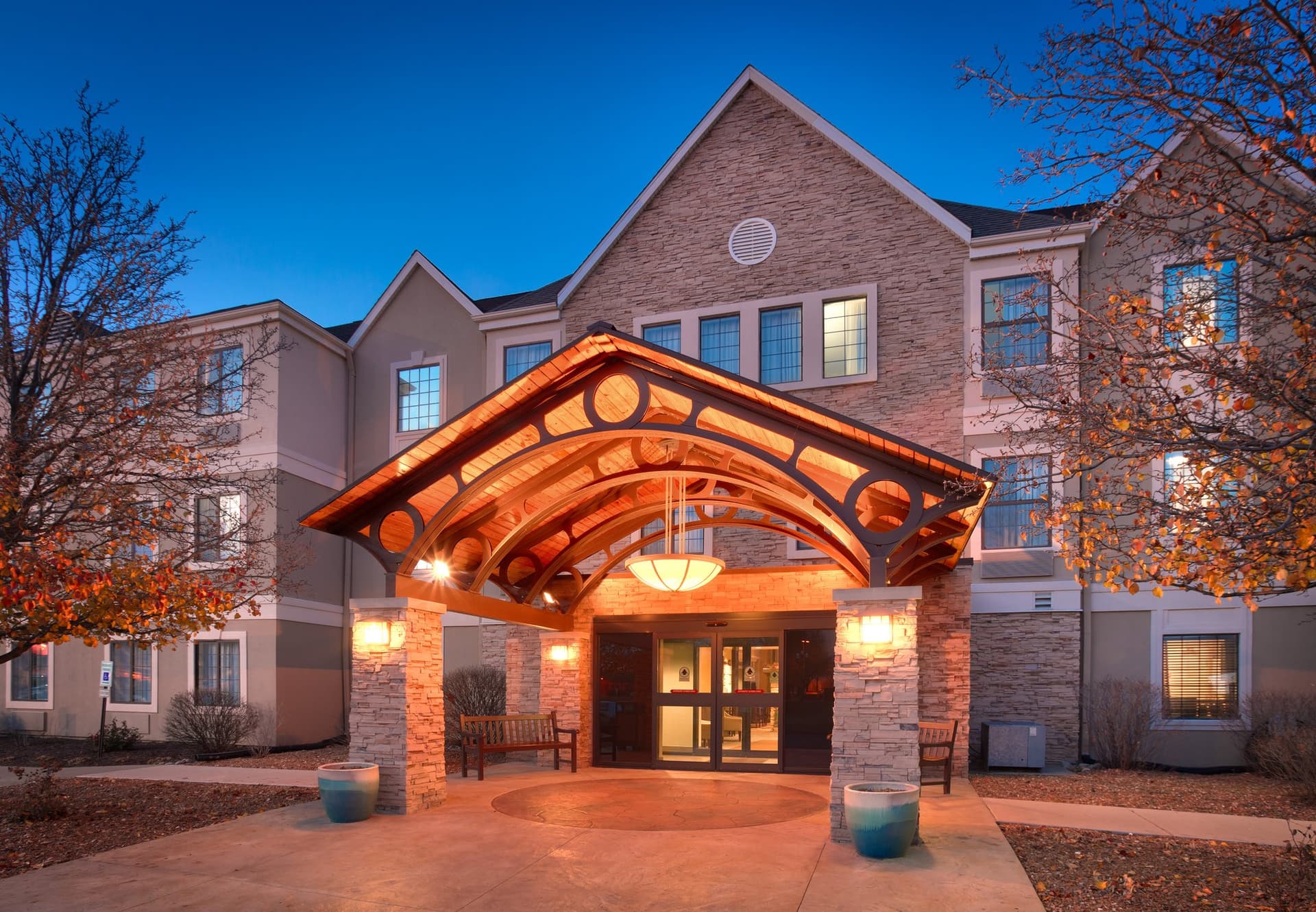 Staybridge Suites Peoria-downtown