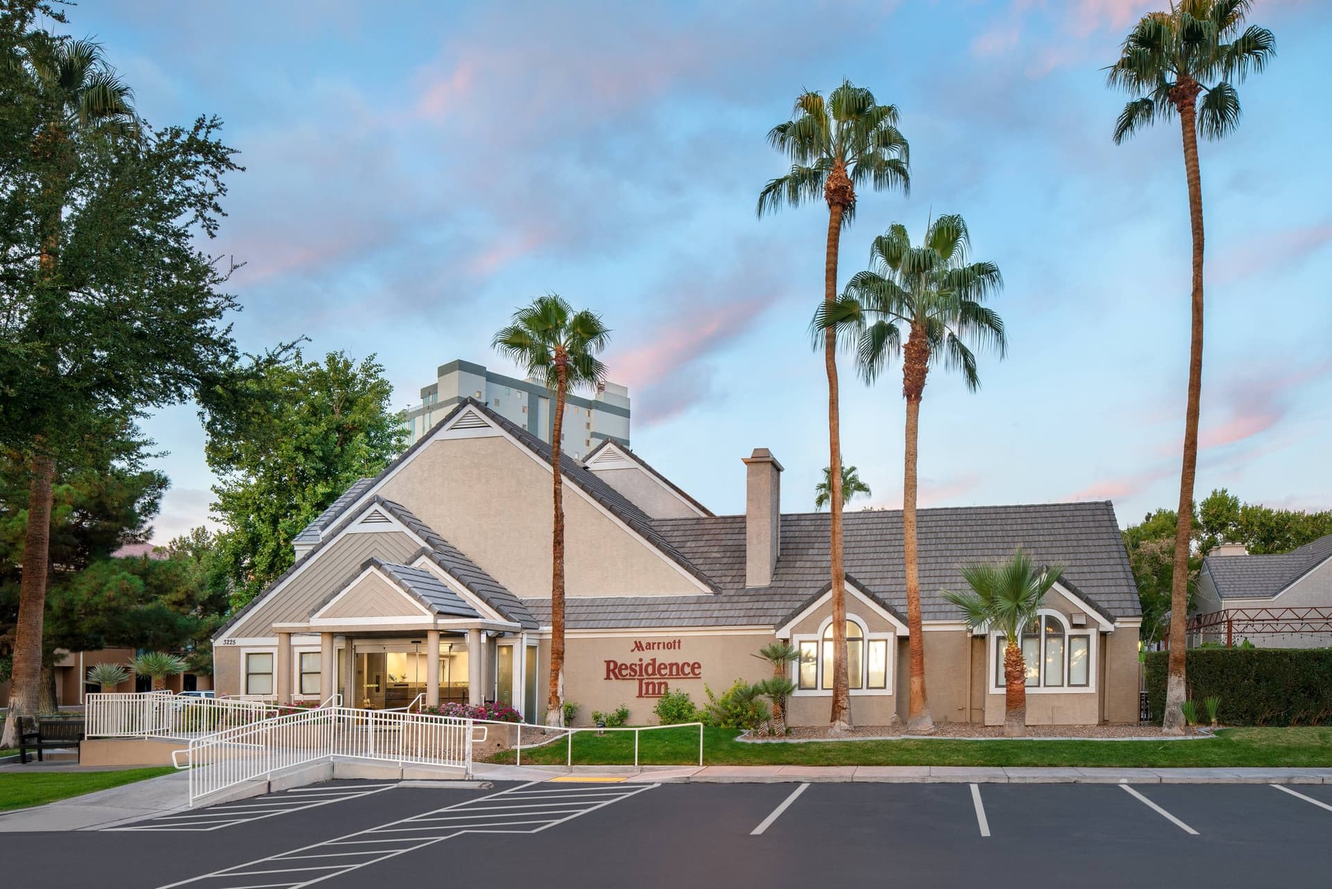 Residence Inn By Marriott Las Vegas Convention Center