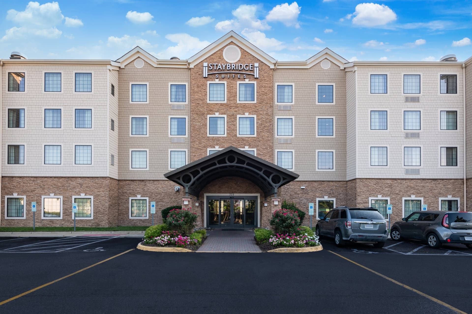 Staybridge Stes Chesapeake