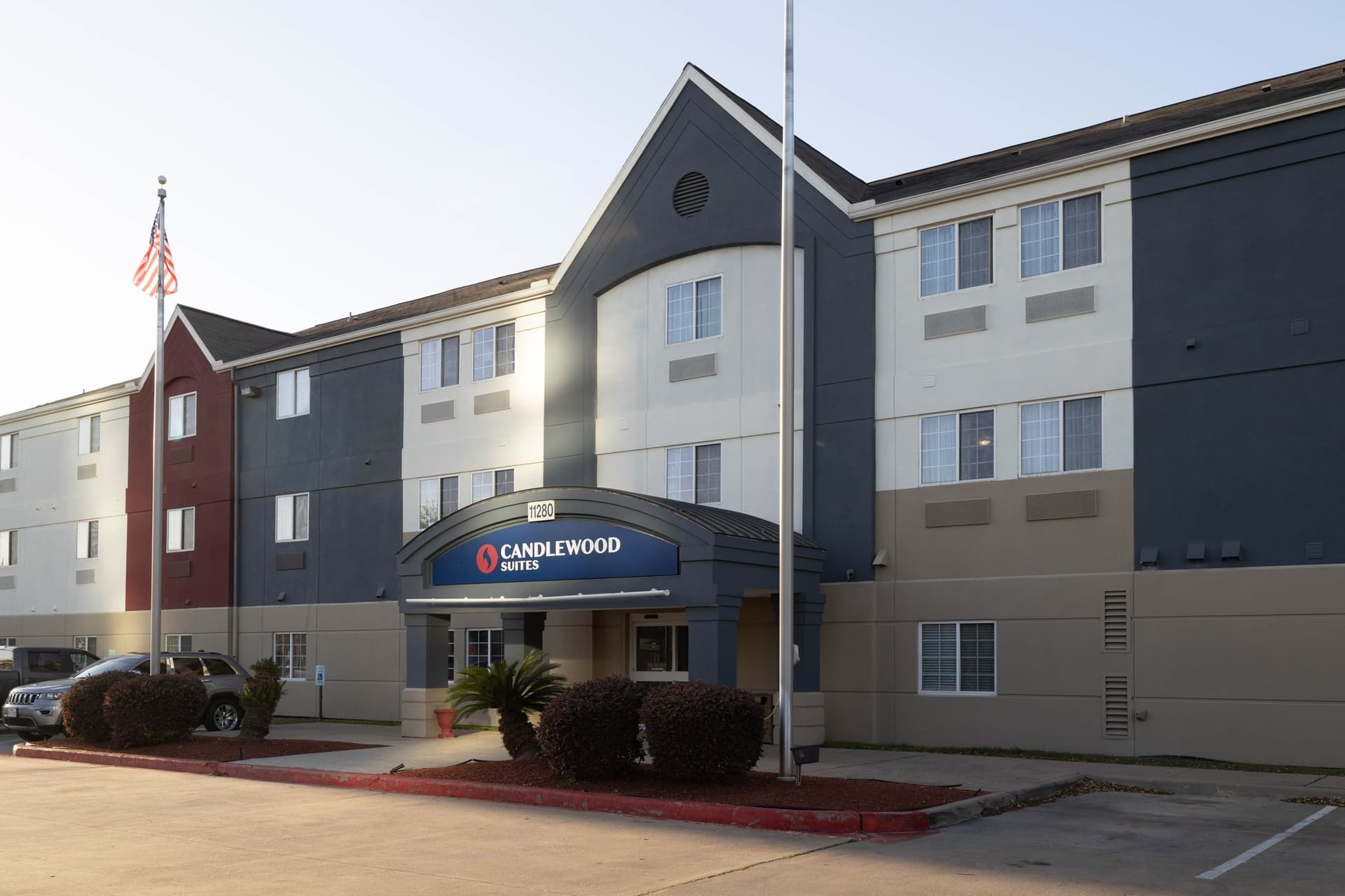 Candlewood Suites B8westheimer