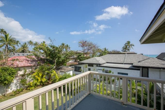 Covered patio with ocean view
