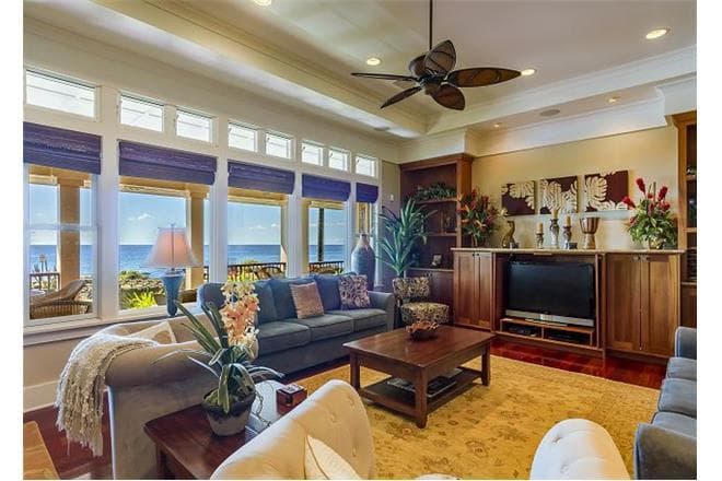Covered patio with ocean view
