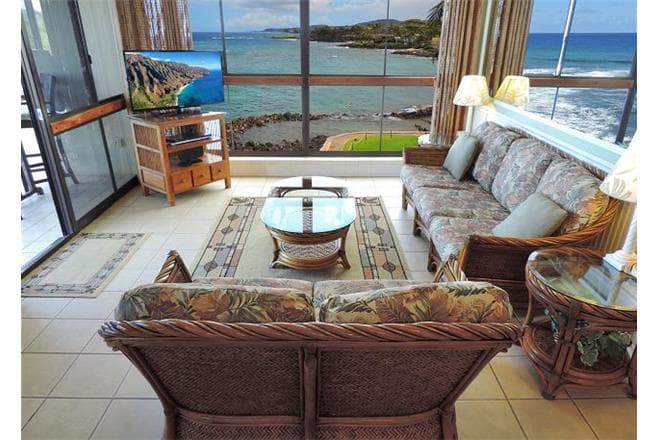 Covered patio with ocean view