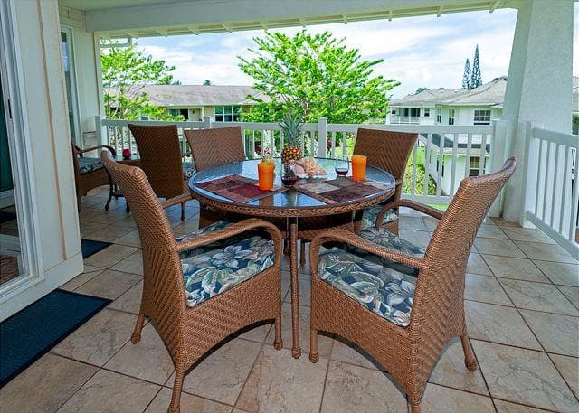 Covered patio with ocean view