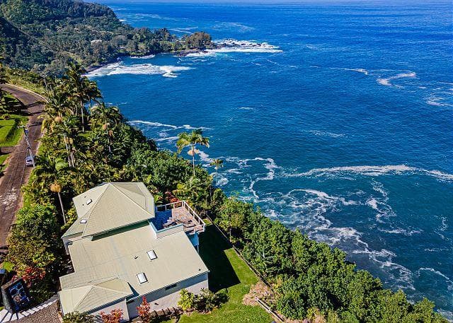 Covered patio with ocean view