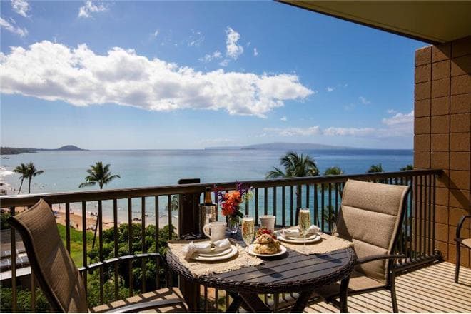Covered patio with ocean view