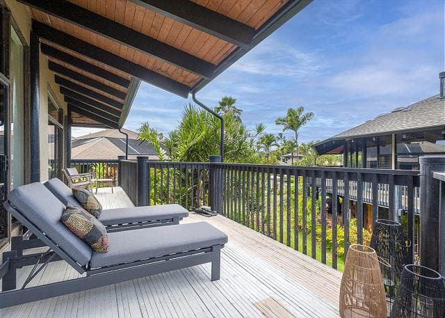 Covered patio with ocean view
