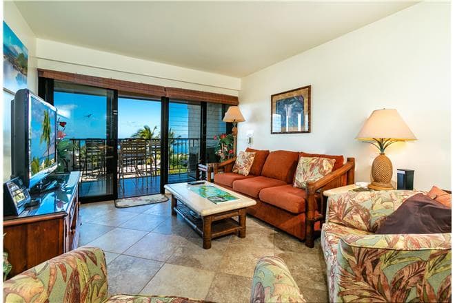 Covered patio with ocean view