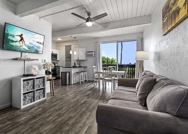 Covered patio with ocean view