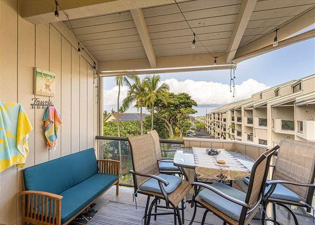 Covered patio with ocean view