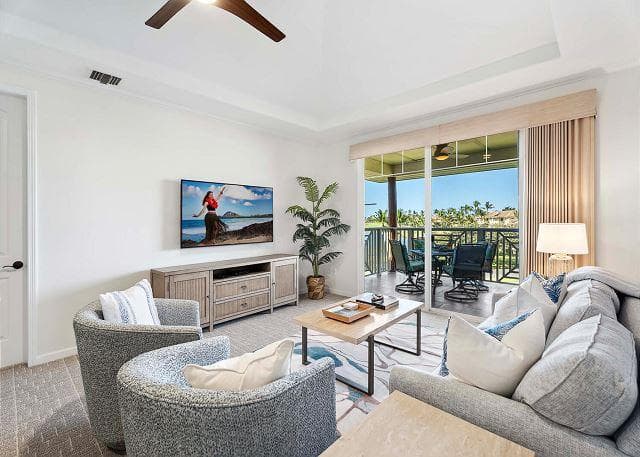 Covered patio with ocean view