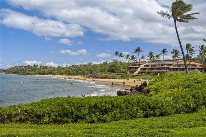 Covered patio with ocean view