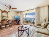 Kihei condo rental: Sugar Beach - 1BR Condo Beach Front #418