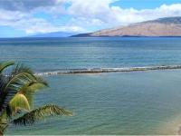 Kihei condo rental: Menehune Shores - 3BR Condo Ocean Front #510