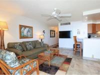 Kihei condo rental: Kihei Beach - 1BR Condo Beach Front #203