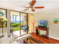 Kihei condo rental: Kealia Resort - 1BR Condo Beach Front #102