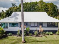 Hilo vacation rental: My Hilo Home - 4BR Home - Garden View