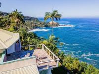 Laupahoehoe vacation rental: Paradise Bluff - 3BR Ocean View Home