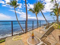 Lahaina condo rental: Puamana - 4BR Townhome Oceanfront #31-1